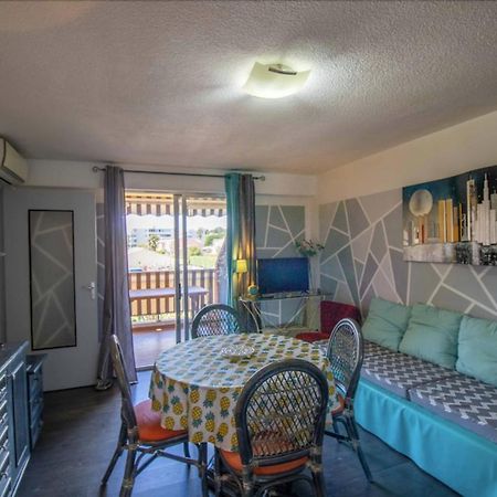Cosy 35 M2 With Balcony In A Quiet Residence Fréjus Dış mekan fotoğraf